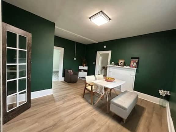 3BR 2B with Fenced Back Yard