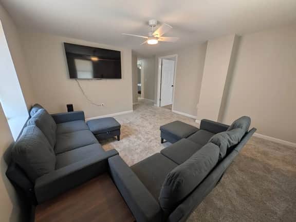 3BR 2Bath near Bon Secours SF Hospital with Fence