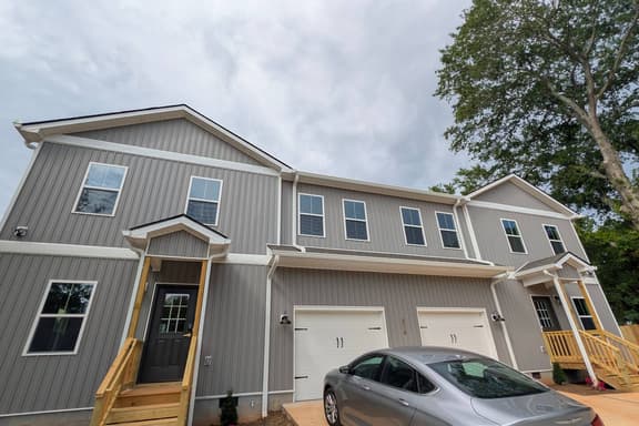 Brand New 3BR Near Cherrydale & Furman Large Yard